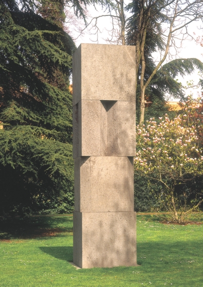 Erwin Heerich, Monument, 1989 · SKULPTURENSAMMLUNG VIERSEN